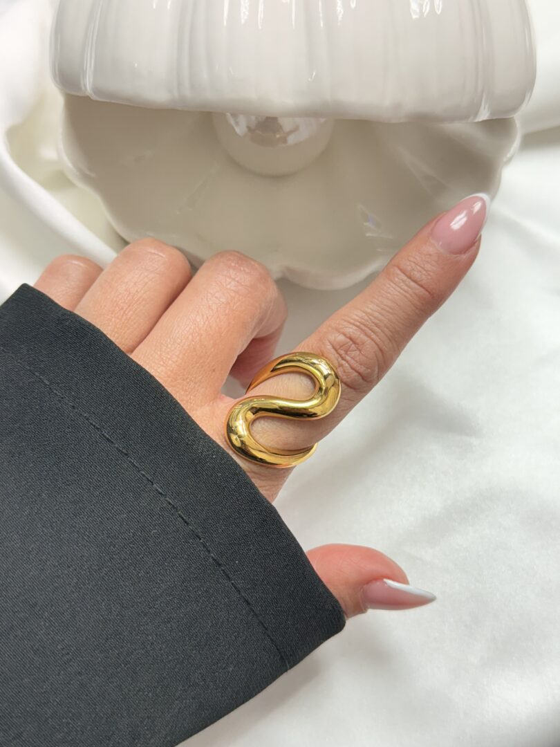 PRSTAN HUG - GOLD - slika 2