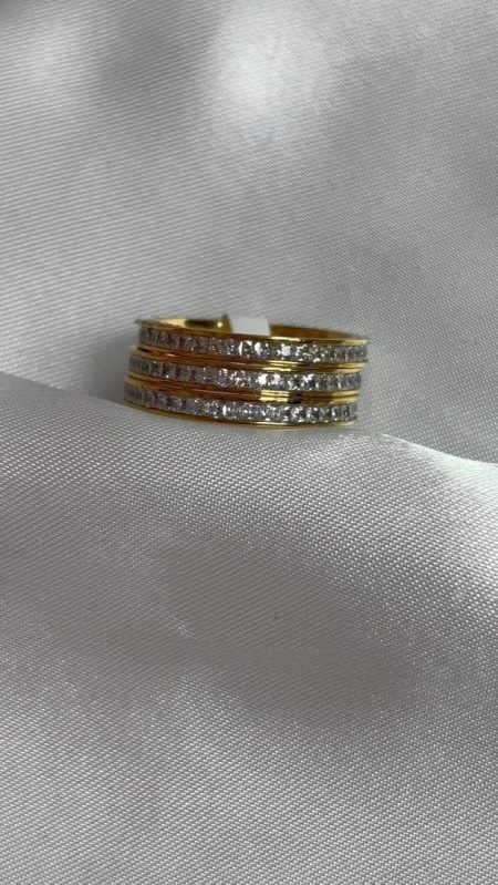 176800