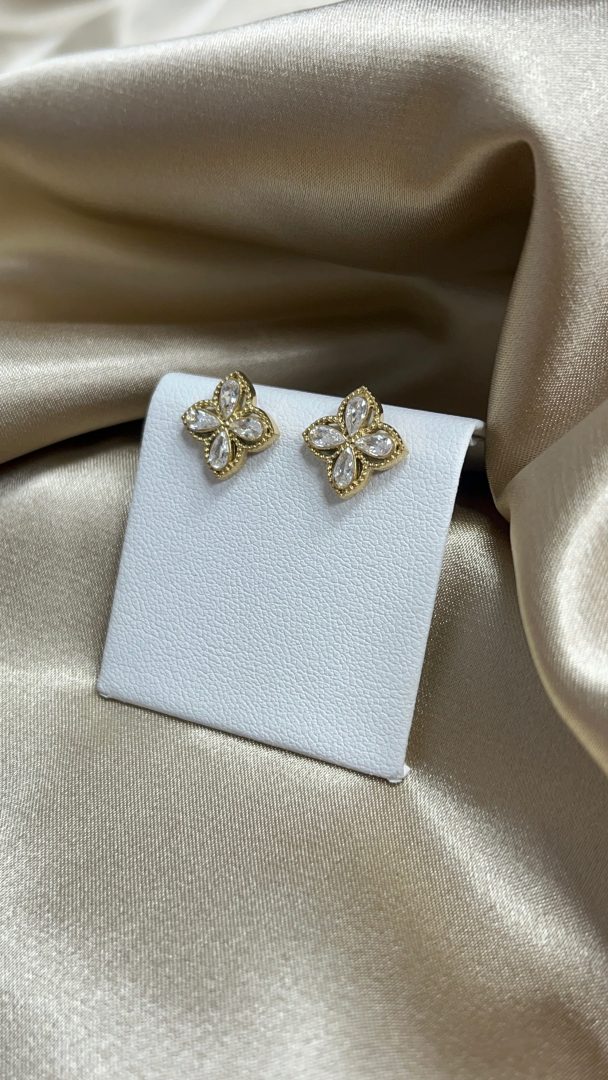 VTIČNI UHANI CLOVER - GOLD - slika 4