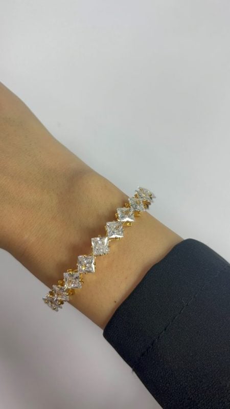 ZAPESTNICA NALY- GOLD