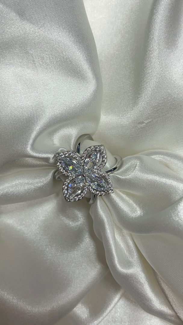 SPONKA ZA RUTO FLOWER - SILVER
