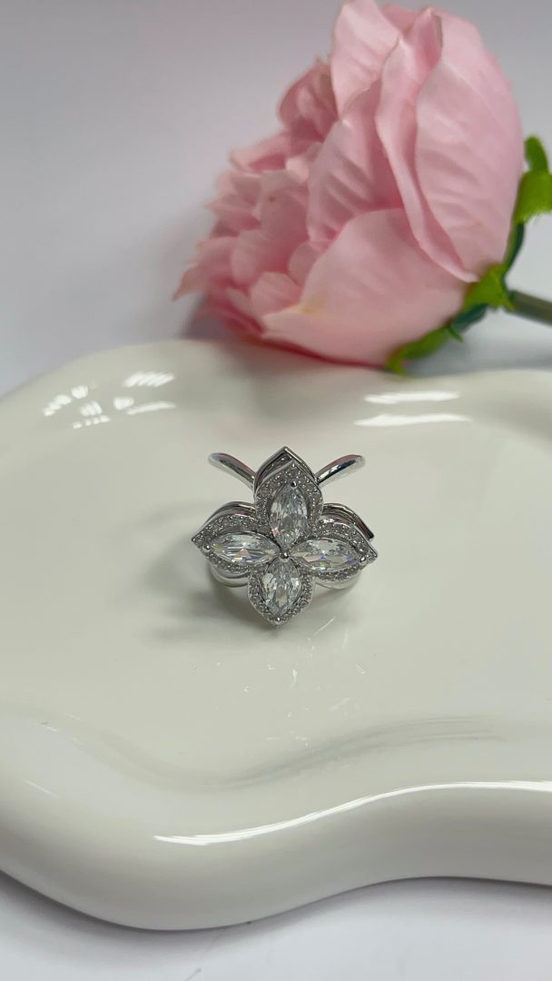 SPONKA ZA RUTO FLOWER - SILVER - slika 2