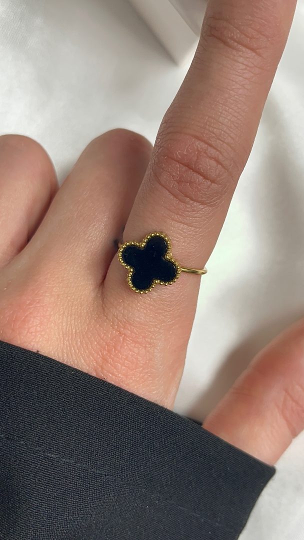 PRSTAN CLOVER - GOLD ČRNA