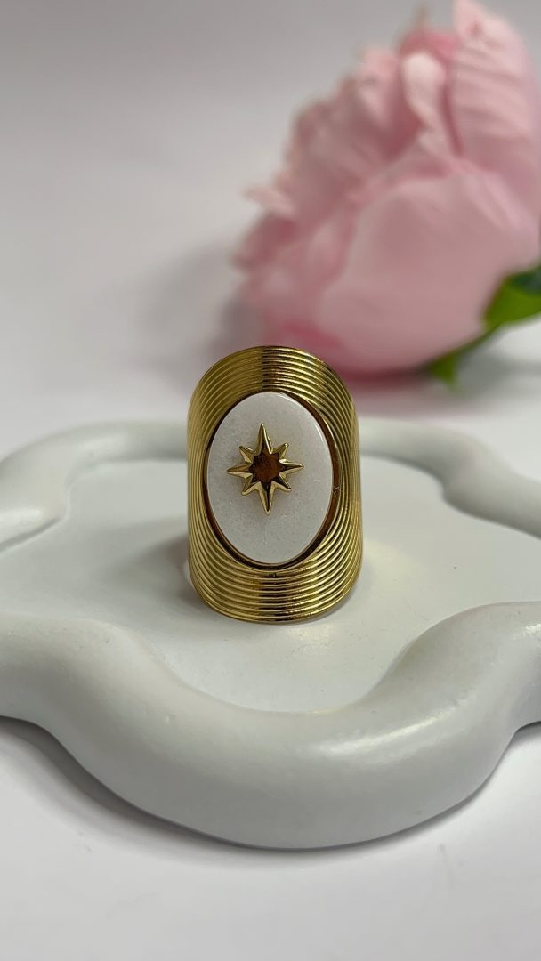 PRSTAN KARINA- BELA / GOLD - slika 3