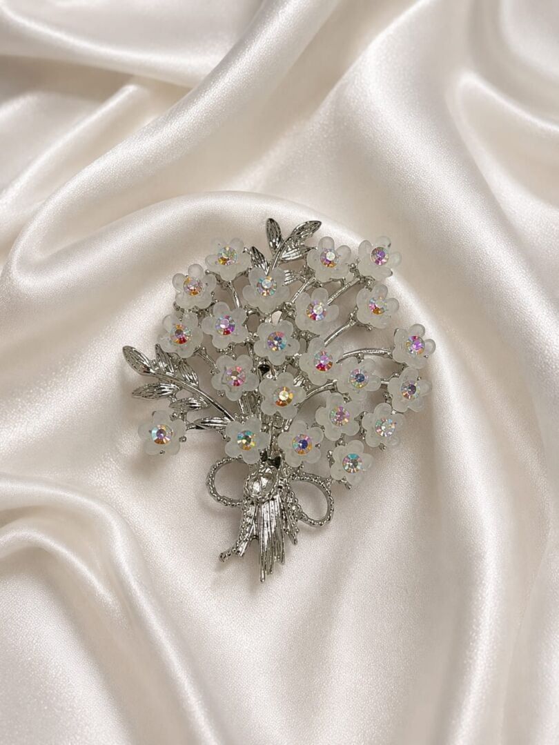 BROŠKA FLOWERS- SILVER - slika 2